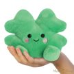 Aurora Palm Pals: Chance, a négylevelű lóhere plüss – 13 cm