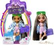 BARBIE - Extravagáns Mini Baba - Melírozott hajú baba kockás kabátban