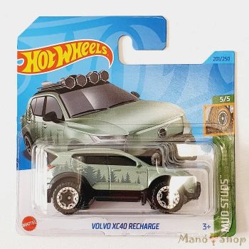 Hot Wheels - Mud Studs - Volvo XC40 Recharge